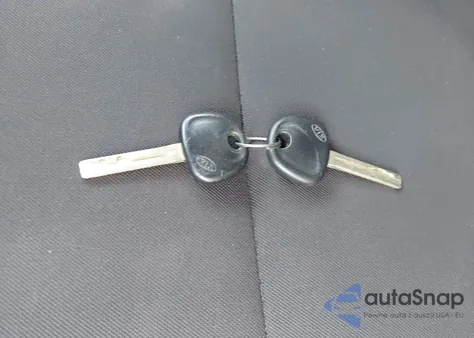 2015 Kia Soul z USA, uszkodzony, nr VIN KNDJN2A28F7178370